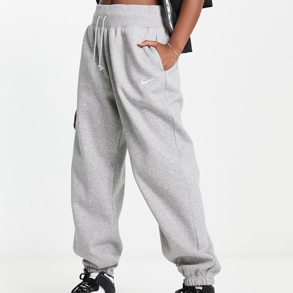 Nike SET Phoenix oversized Sweat
